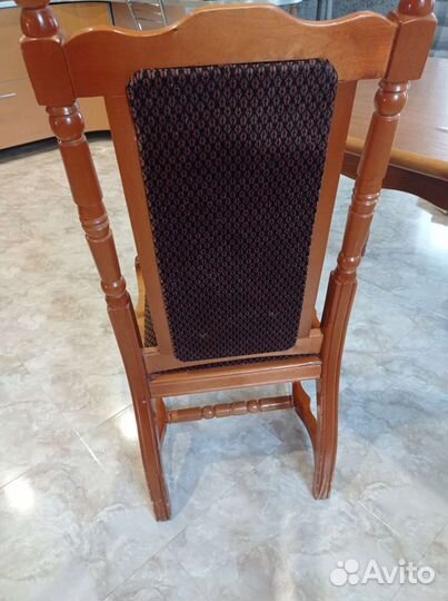 Стол обеденный и стулья бу