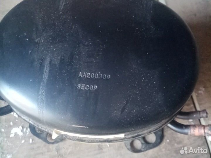 Компрессор для морозильной лари