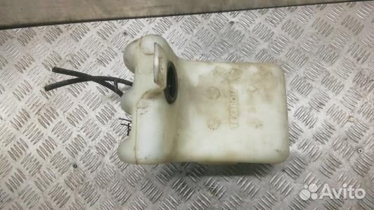 Бачок омывателя land rover freelander 1 (GAD11NL01