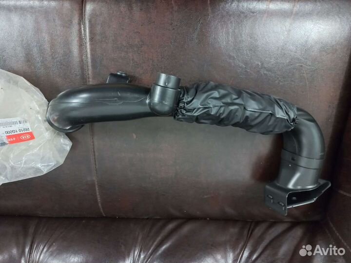 Воздухозаборник Kia Rio 2