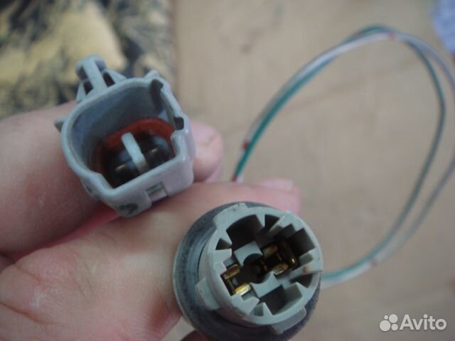 Рав4 Подсветка номера Toyota RAV4 2000-05