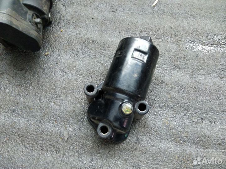 Ауди 100 А6 с4 клапан холостого хода