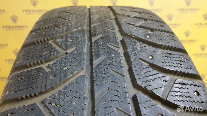 Bridgestone Ice Cruiser 7000 235/55 R19 101T