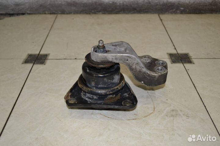 Подушка двигателя правая Kia Ceed (ED)