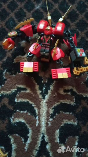 Lego ninjago робот