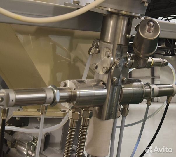 Смесительно-дозирующая литьевая машина