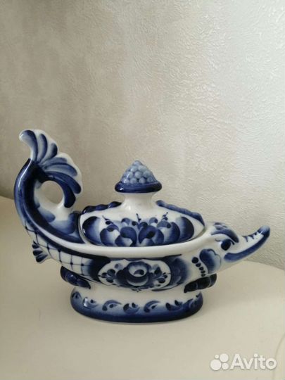 Икорница, Гжель