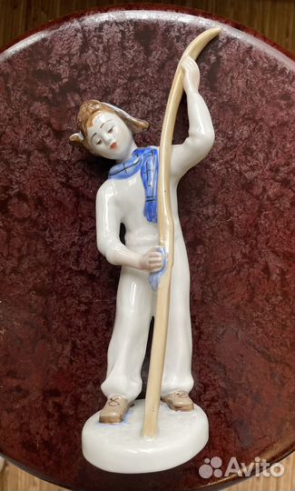 Статуэтка Лыжник