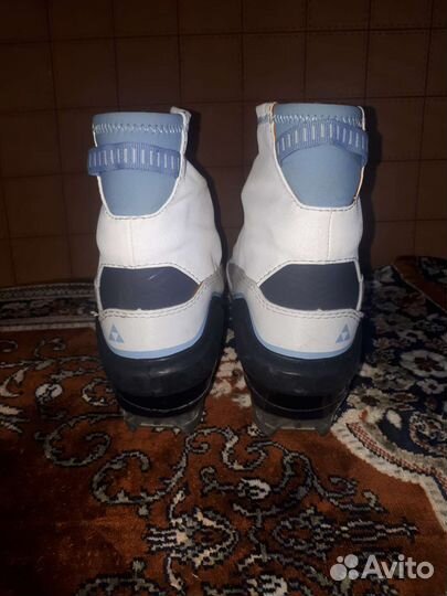 Лыжные ботинки fischer