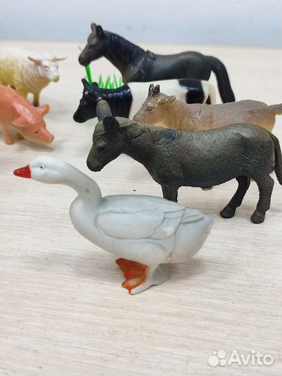 Набор игрушечных фигурок Ферма 90х годов