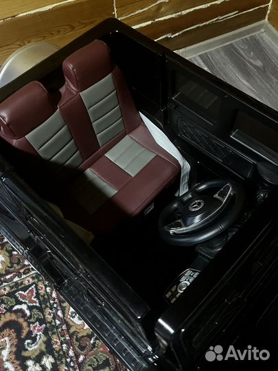 Детский автомобиль гелик