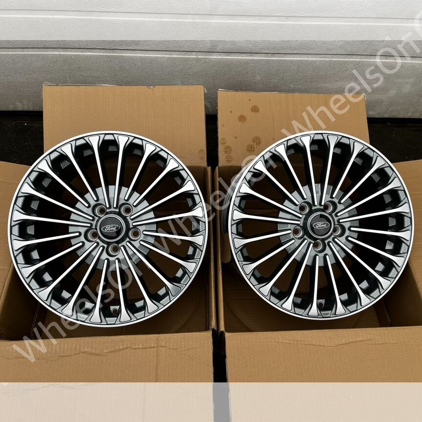 Литые диски Powcan 8×R18 5×108