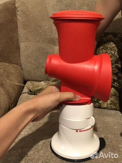 Мясорубка ручная tupperware