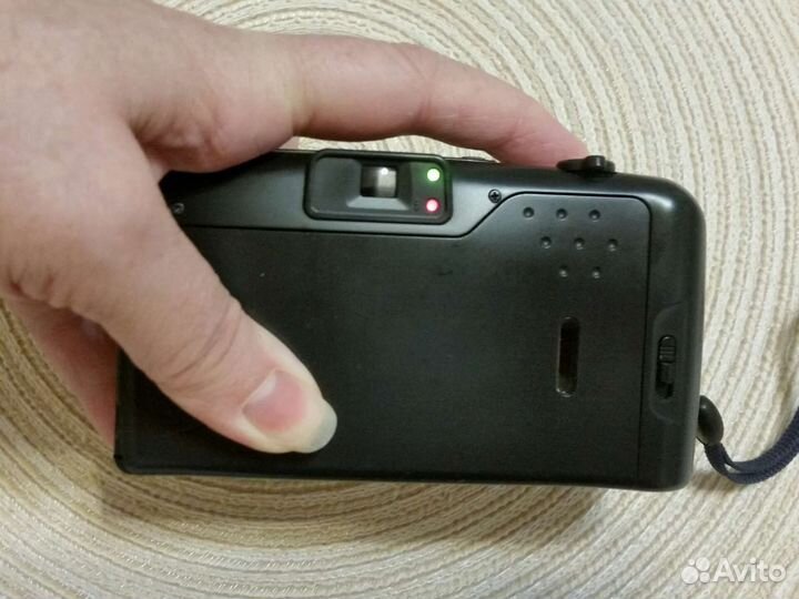 Fujifilm Zoom 70 пленочный фотоаппарат