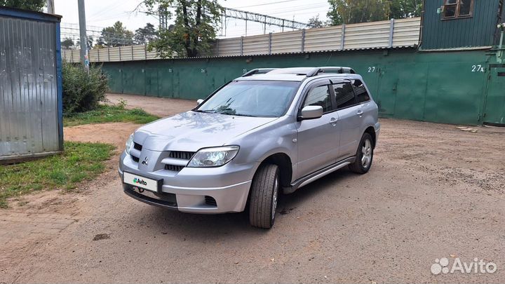 Mitsubishi Outlander 2.4 AT, 2004, 323 350 км