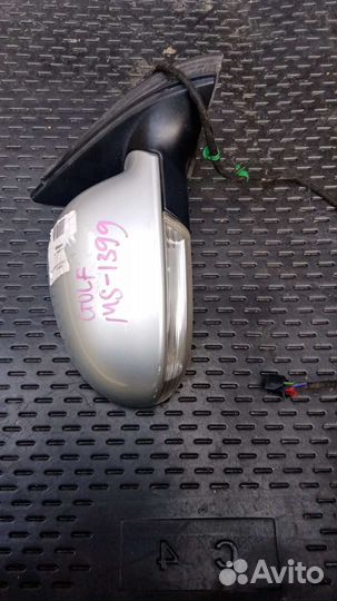 Зеркало правое Volksawagen Golf 5