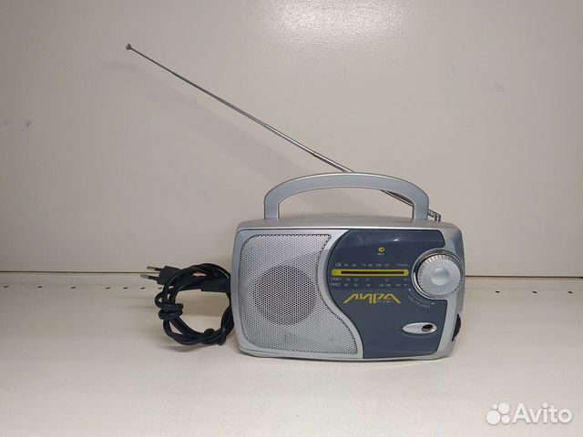 Радиоприемник ирз Лира рп-238-1