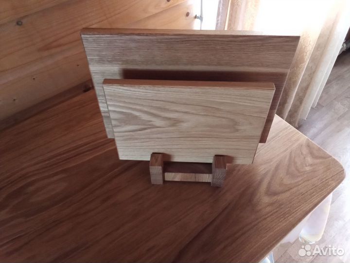 Доски разделочные на подставке. Дуб