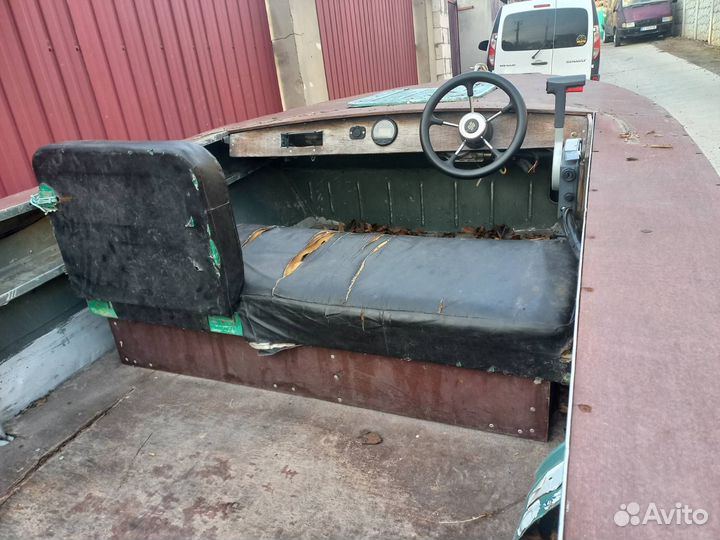 Лодка Прогрес 4