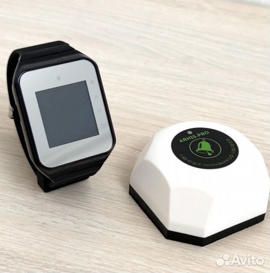 Часы официанту для вызова повором на кухню