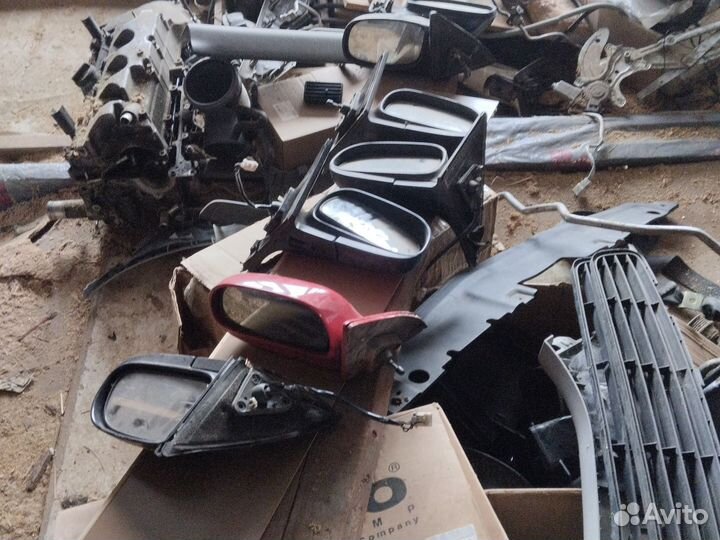 Зеркала тойота карина Е. 190