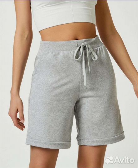 Шорты женские новые