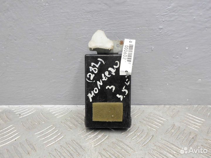 Блок управления климат-контролем Mitsubishi Monter