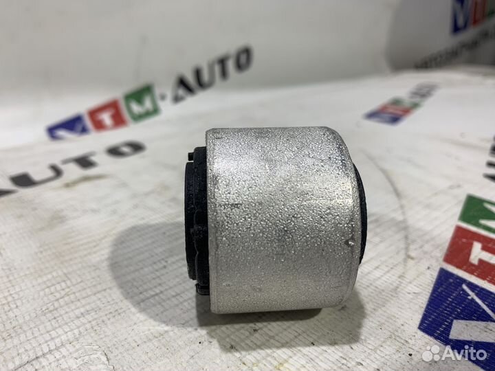 Mobiland Сайлентблок рычага продольного для nissan