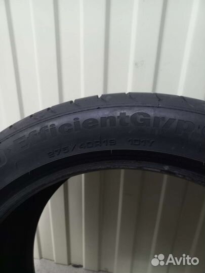 Goodyear Excellence 245/45 R19 и 275/40 R19 102Y