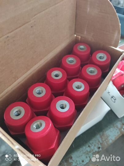 Изолятор М 8 Изолятор М8, H35 мм 05782 Wohner