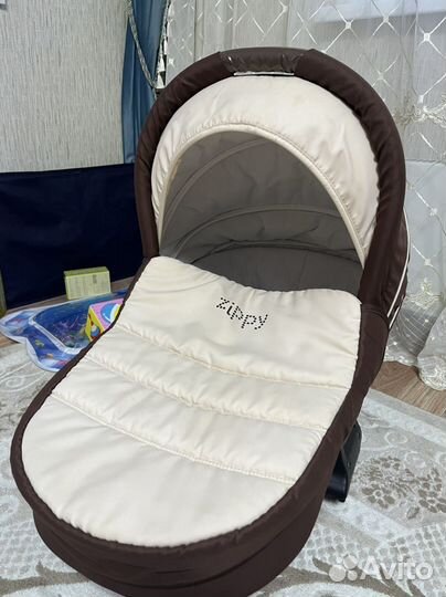 Коляска Tutis Zippy sport plus 3в1