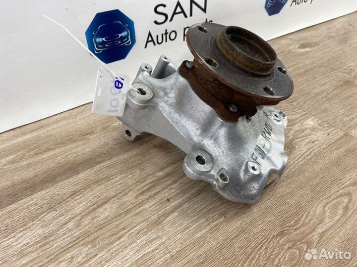 Кулак поворотный передний правый Bmw 3 F30 N47D20