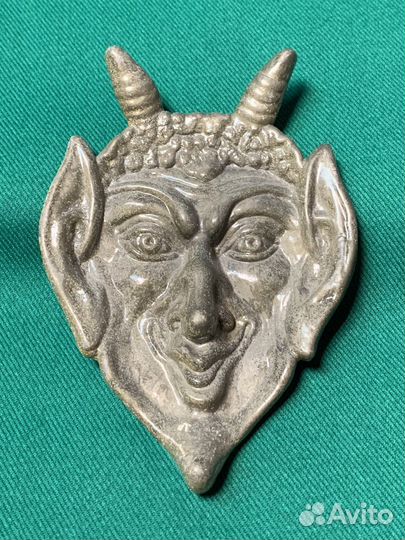 Старинная пепельница Люцифер