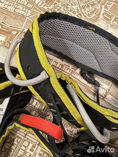 Туристическая обвязка singing rock versa