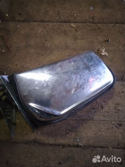 Зеркало правое на mercedes 123
