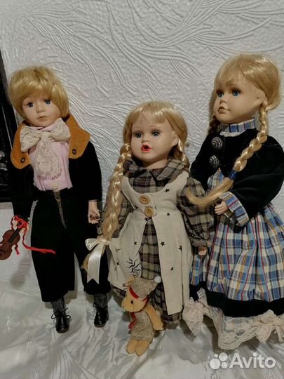 Коллекционная фарфоровая кукла пара