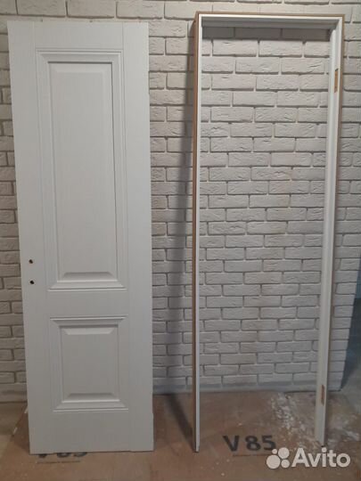 Дверь межкомнатная 600 с коробкой новая