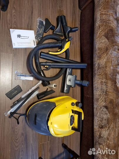 Пылесос Karcher SV1802