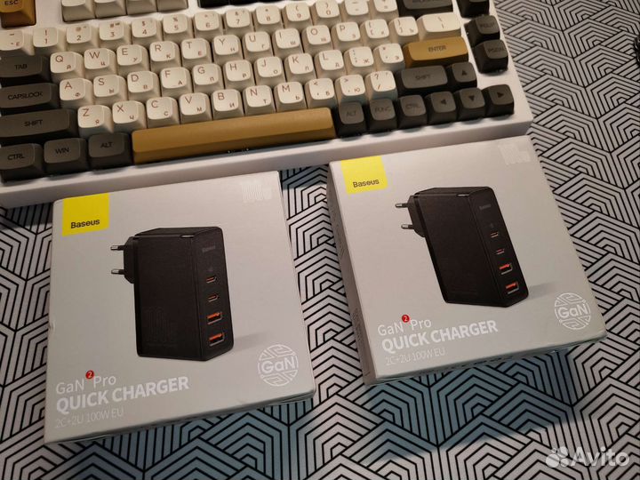 Зарядка baseus 65w