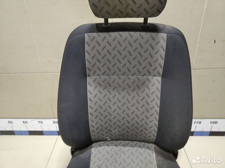 Сиденье переднее правое Doblo 2005-2015