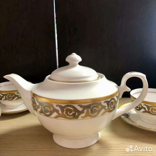 Сервиз чайный костяной