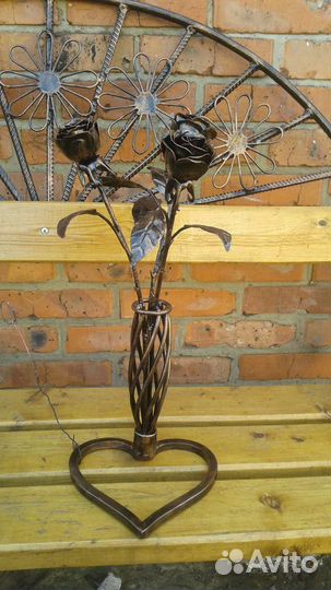 Кованые розы