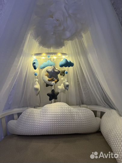 Мобиль на кроватку из фетра с подсветкой и музыкой