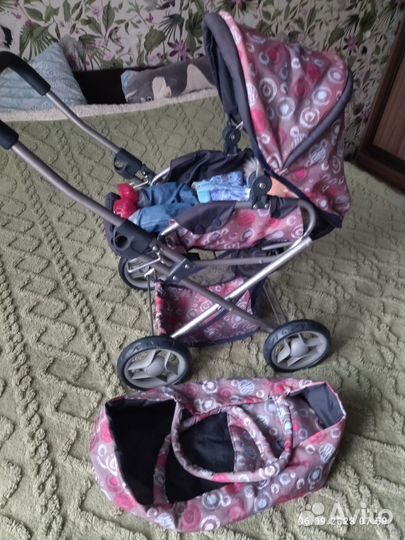 Коляска кукольная