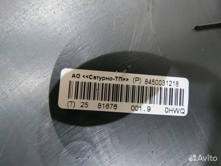 Обшивка средней стойки правая LADA Vesta SW Cross