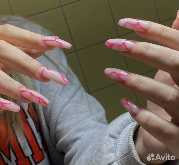 Мастер маникюра