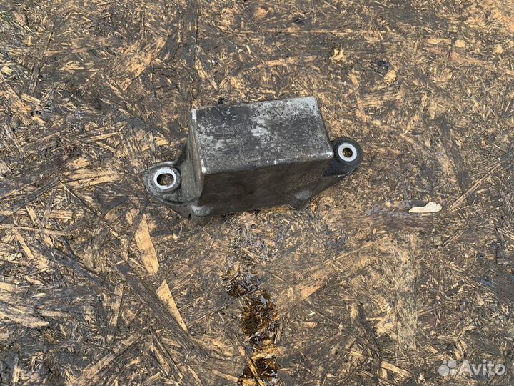 Volvo xc90 виброгаситель