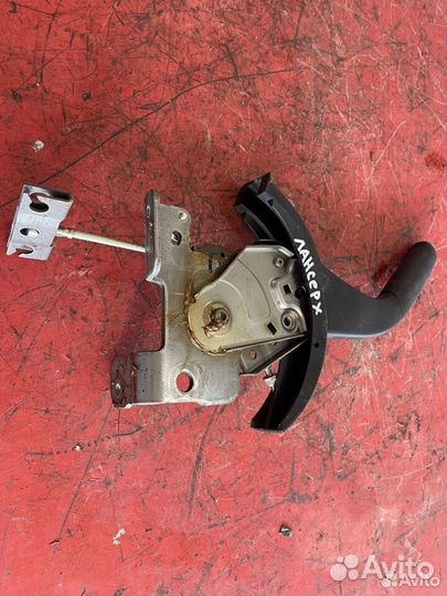 Ручник Лансер 10