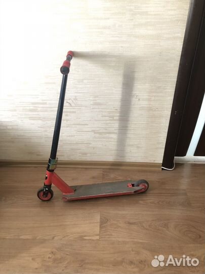 Трюковой самокат