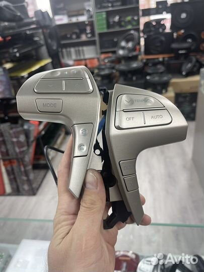 Кнопки на руле для Toyota Premio, Allion, Camry